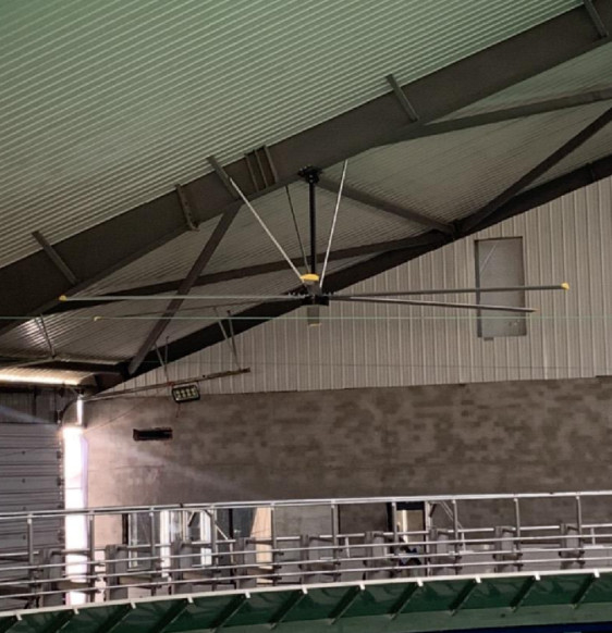 IP55 Przemysłowy wentylator sufitowy z bezszczotkowym silnikiem DC 1500w Moc 55r/min Prędkość obrotowa