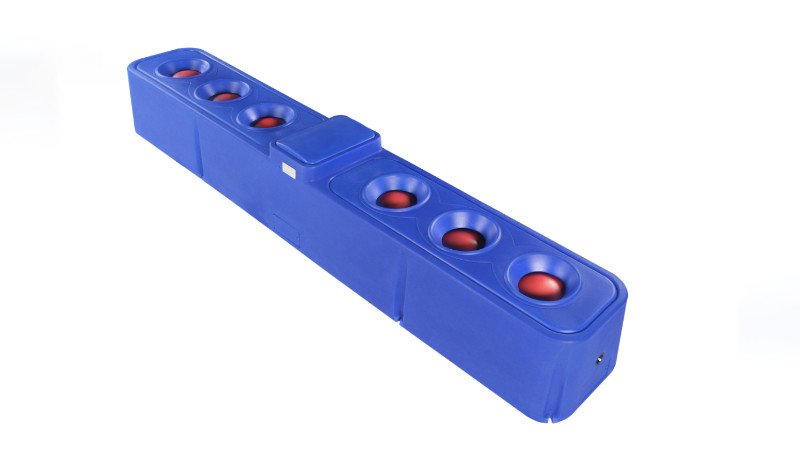Automatyczny podlewacz z błękitnego LLDPE z przepływem 100-120 l/min i pojemnością 300 l